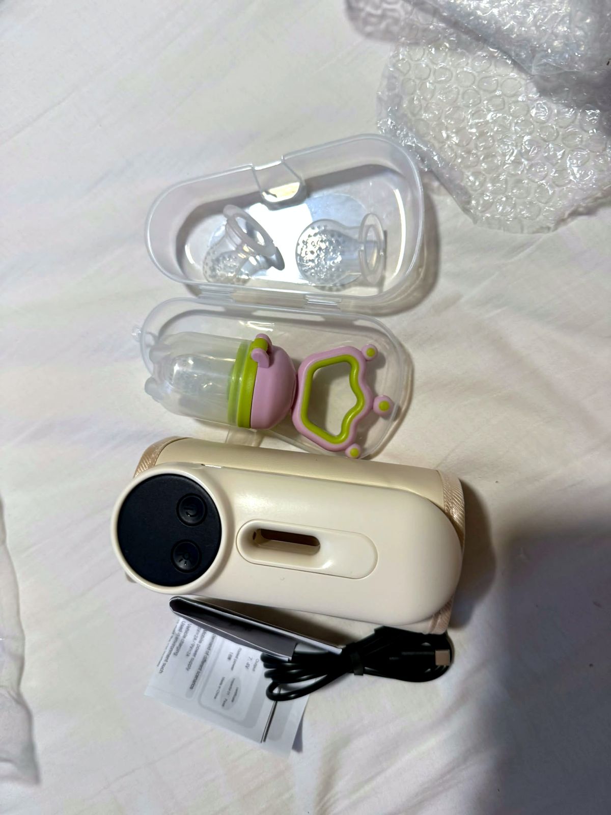Sara's ZuzuNest warmer, freshly unboxed